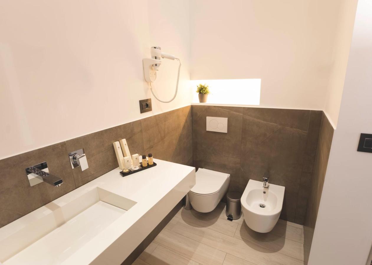 シラクーサ タリヤ ラグジュアリー ルームズ Bed & Breakfast エクステリア 写真