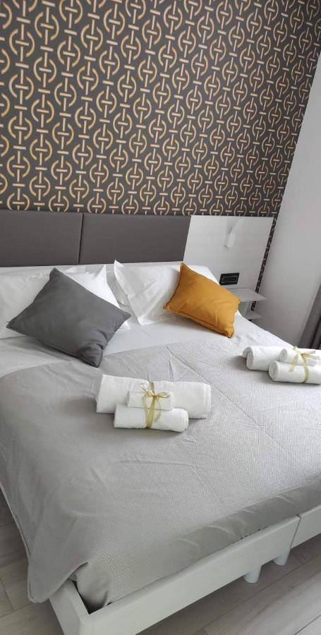 シラクーサ タリヤ ラグジュアリー ルームズ Bed & Breakfast エクステリア 写真